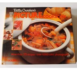 1983 Betty Crocker's step by step picture cookbook